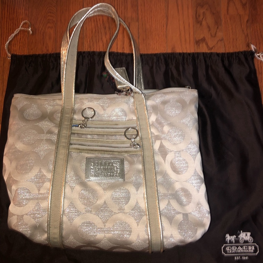 Genuine Coach Poppy Tote